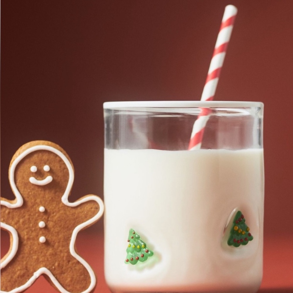Icon Festive Juice Glass Tree